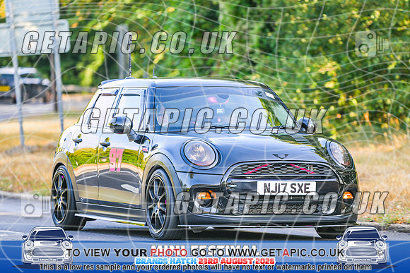 SJ2608-1763_LOGO_ON_PHOTO