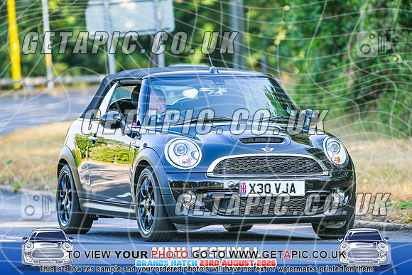 SJ2608-1778_LOGO_ON_PHOTO