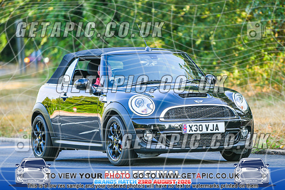 SJ2608-1779_LOGO_ON_PHOTO