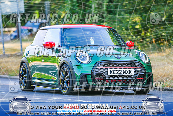 SJ2608-1785_LOGO_ON_PHOTO