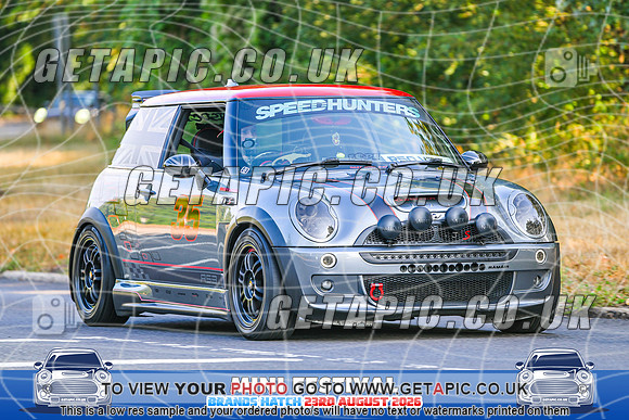 SJ2608-1794_LOGO_ON_PHOTO