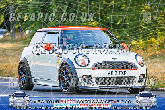SJ2608-1809_LOGO_ON_PHOTO