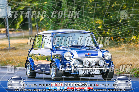 SJ2608-1823_LOGO_ON_PHOTO