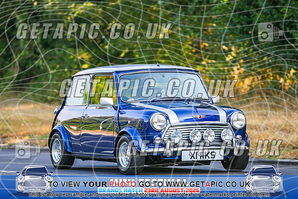 SJ2608-1825_LOGO_ON_PHOTO