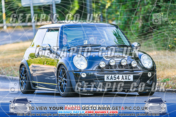 SJ2608-1826_LOGO_ON_PHOTO