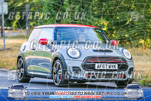 SJ2608-1834_LOGO_ON_PHOTO
