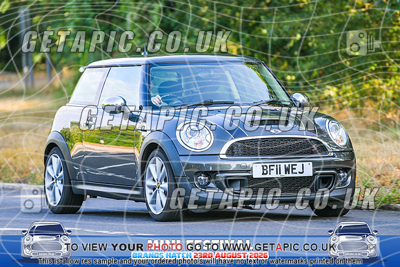SJ2608-1844_LOGO_ON_PHOTO