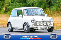 SJ2608-2092_LOGO_ON_PHOTO