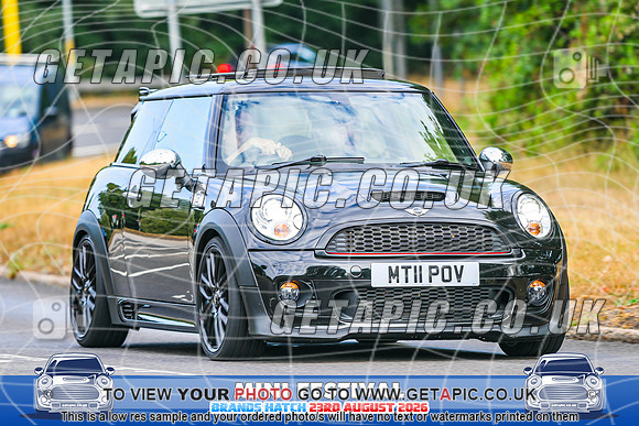 SJ2608-2100_LOGO_ON_PHOTO