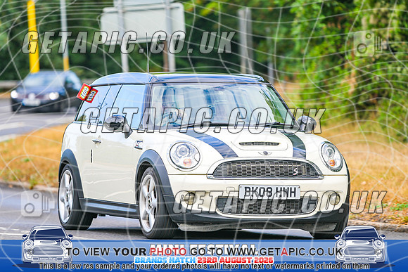 SJ2608-2106_LOGO_ON_PHOTO