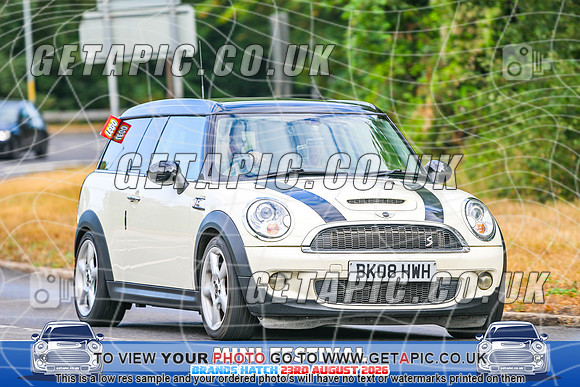 SJ2608-2107_LOGO_ON_PHOTO