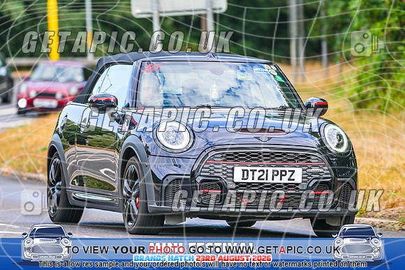 SJ2608-2108_LOGO_ON_PHOTO