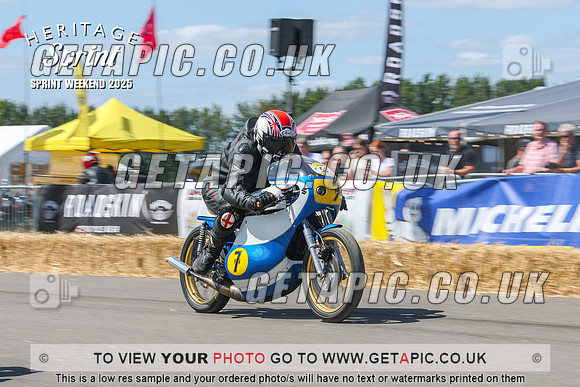 GP2508-5005_LOGO_ON_PHOTO