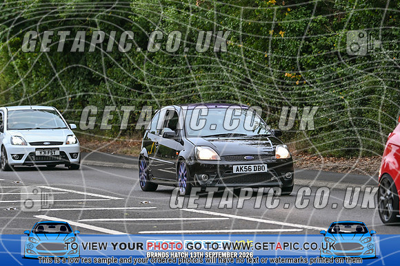 KS2609-0029_LOGO_ON_PHOTO