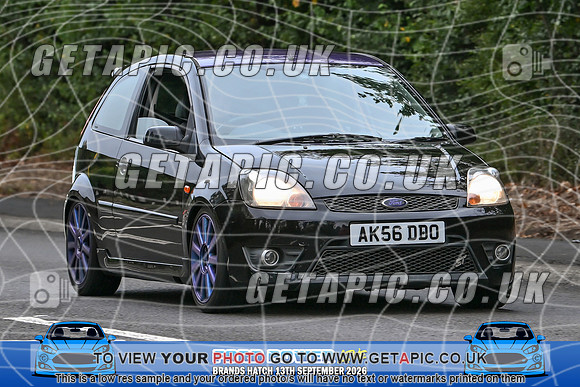 KS2609-0032_LOGO_ON_PHOTO