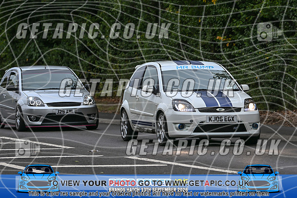 KS2609-0039_LOGO_ON_PHOTO