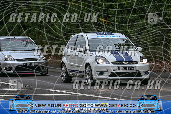 KS2609-0041_LOGO_ON_PHOTO