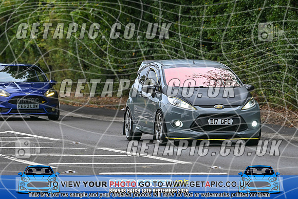 KS2609-0072_LOGO_ON_PHOTO