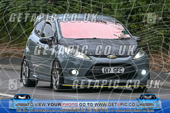 KS2609-0074_LOGO_ON_PHOTO