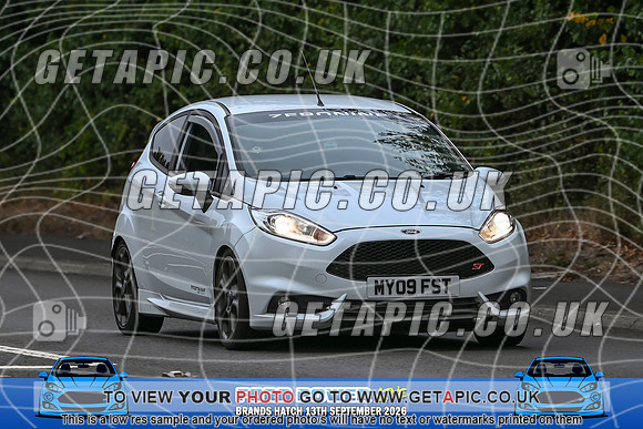 KS2609-0081_LOGO_ON_PHOTO