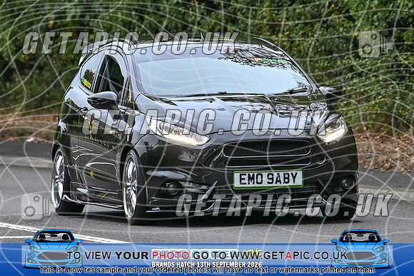 KS2609-0084_LOGO_ON_PHOTO
