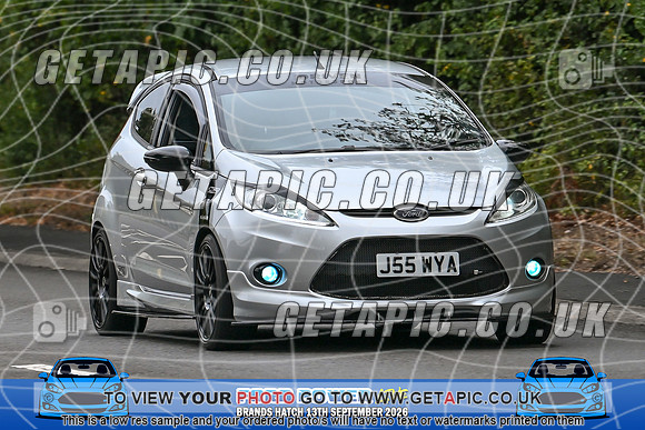 KS2609-0091_LOGO_ON_PHOTO