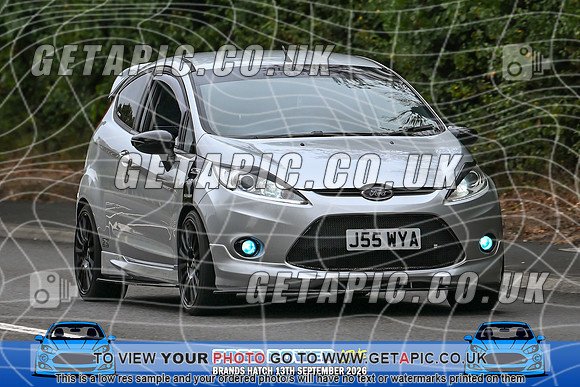 KS2609-0093_LOGO_ON_PHOTO