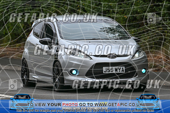 KS2609-0094_LOGO_ON_PHOTO