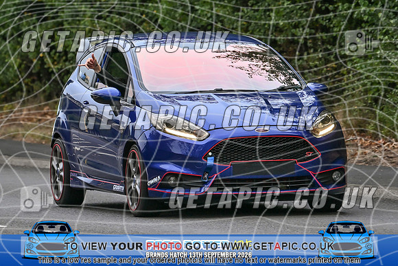 KS2609-0104_LOGO_ON_PHOTO
