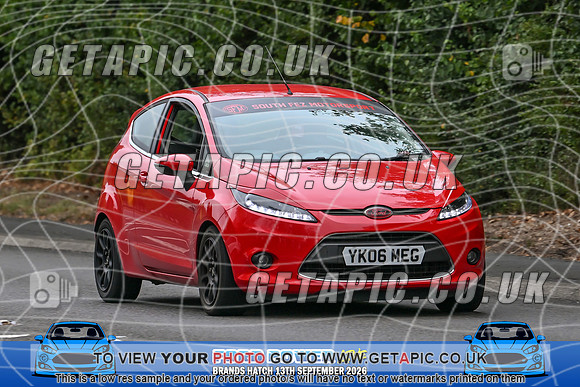 KS2609-0111_LOGO_ON_PHOTO