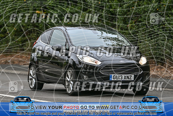 KS2609-0136_LOGO_ON_PHOTO