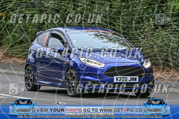 KS2609-0151_LOGO_ON_PHOTO