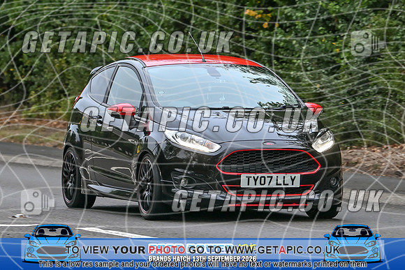 KS2609-0158_LOGO_ON_PHOTO