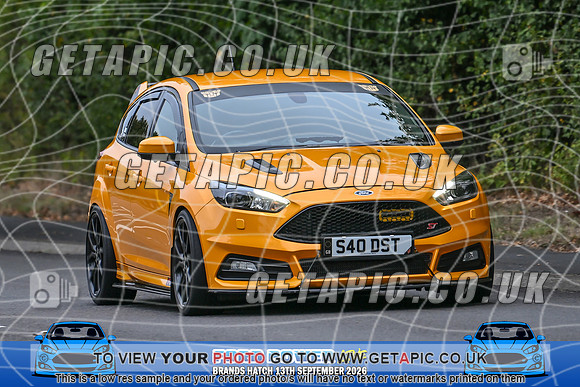 KS2609-0263_LOGO_ON_PHOTO