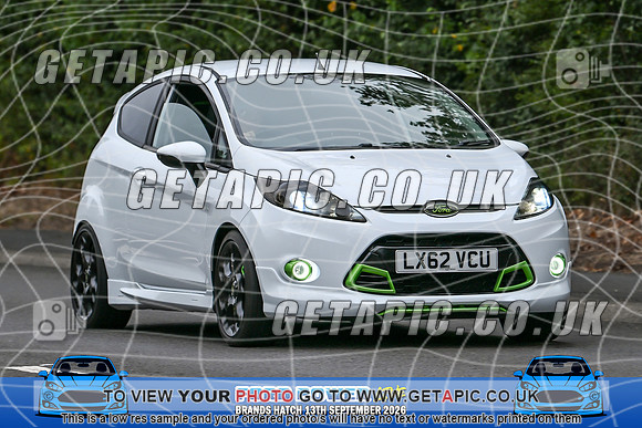 KS2609-0293_LOGO_ON_PHOTO