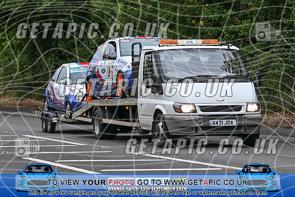 KS2609-0325_LOGO_ON_PHOTO