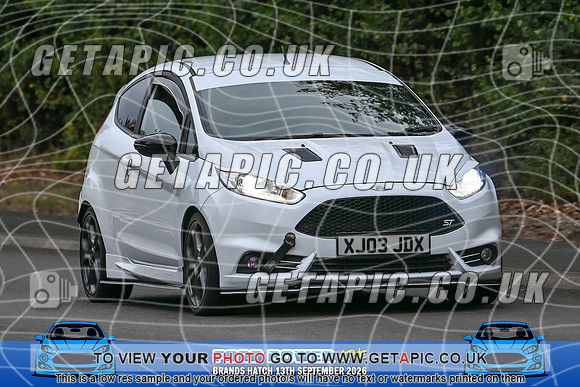 KS2609-0348_LOGO_ON_PHOTO