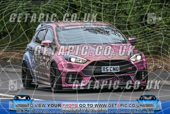 KS2609-0358_LOGO_ON_PHOTO
