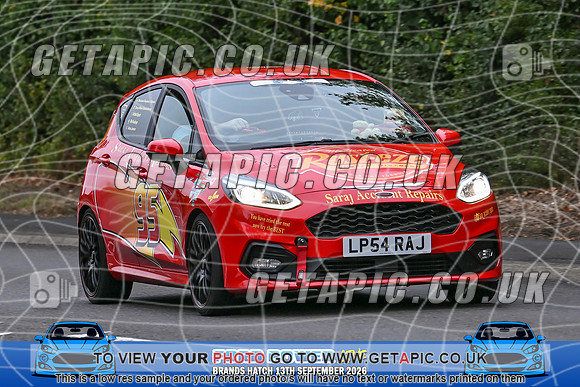 KS2609-0402_LOGO_ON_PHOTO