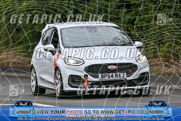 KS2609-0415_LOGO_ON_PHOTO