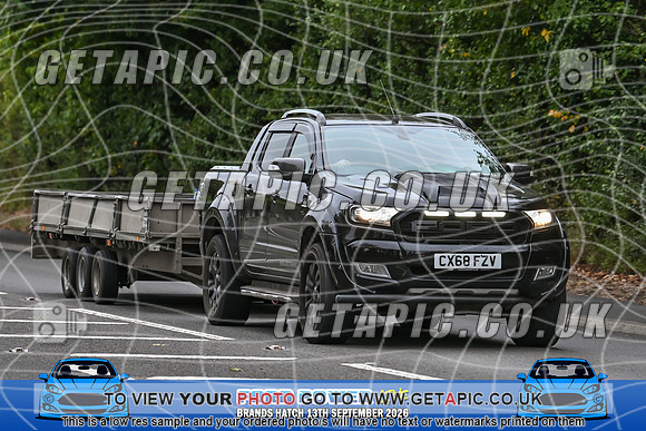 KS2609-0464_LOGO_ON_PHOTO