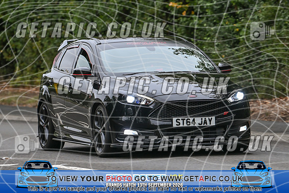 KS2609-0468_LOGO_ON_PHOTO