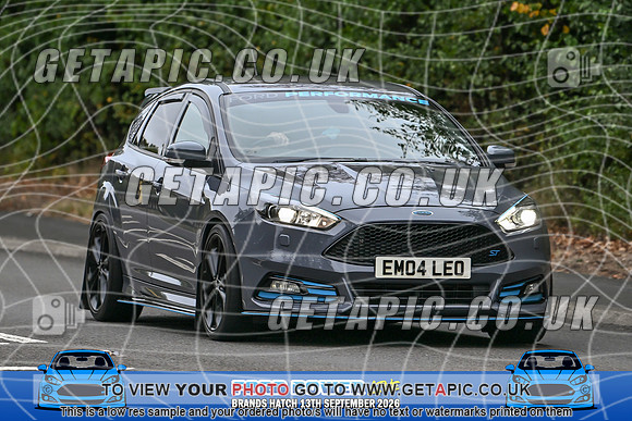 KS2609-0520_LOGO_ON_PHOTO