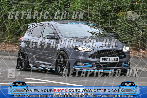 KS2609-0521_LOGO_ON_PHOTO