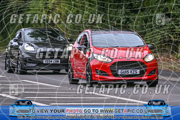 KS2609-0527_LOGO_ON_PHOTO