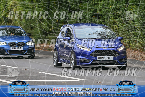 KS2609-0601_LOGO_ON_PHOTO