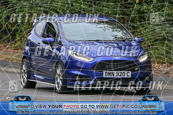 KS2609-0602_LOGO_ON_PHOTO