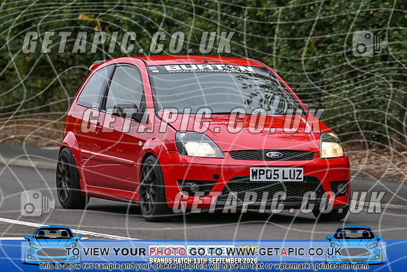 KS2609-0624_LOGO_ON_PHOTO