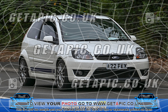 KS2609-0629_LOGO_ON_PHOTO