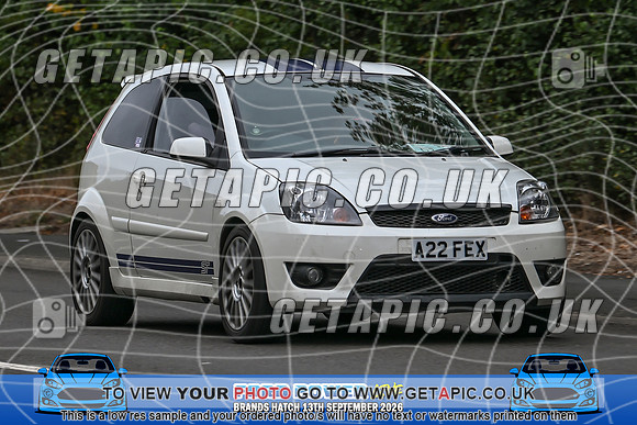 KS2609-0630_LOGO_ON_PHOTO